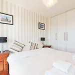 Silicon Docks Apartment