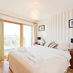 Silicon Docks Apartment