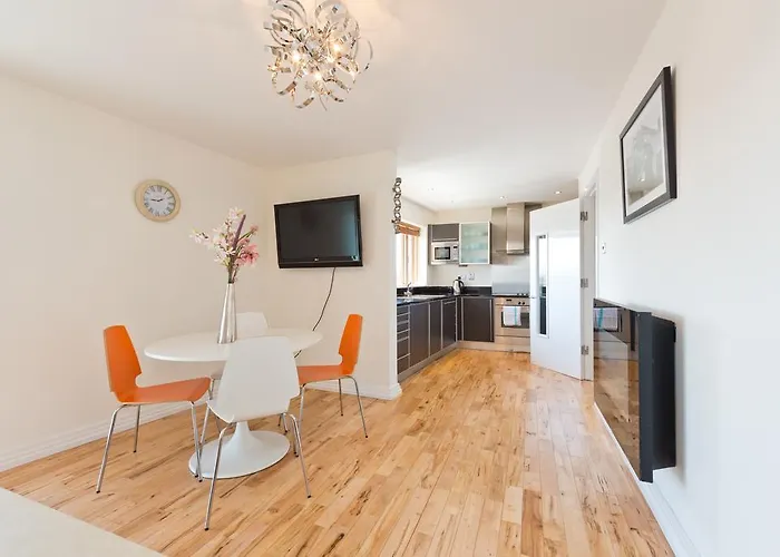 Silicon Docks Apartment