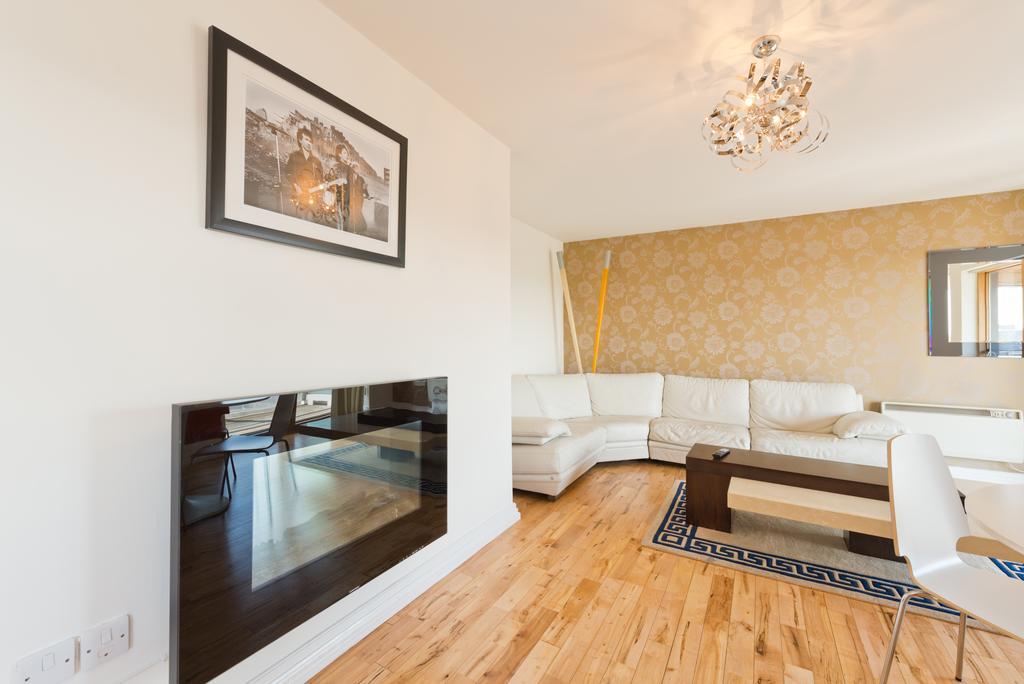 Silicon Docks Apartment *